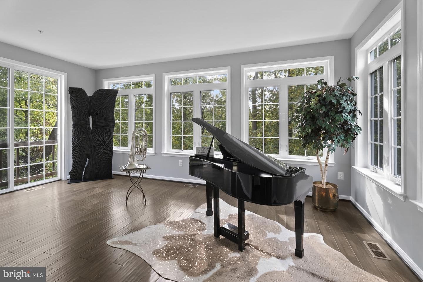 6609 Osborne Hill Drive photo 8