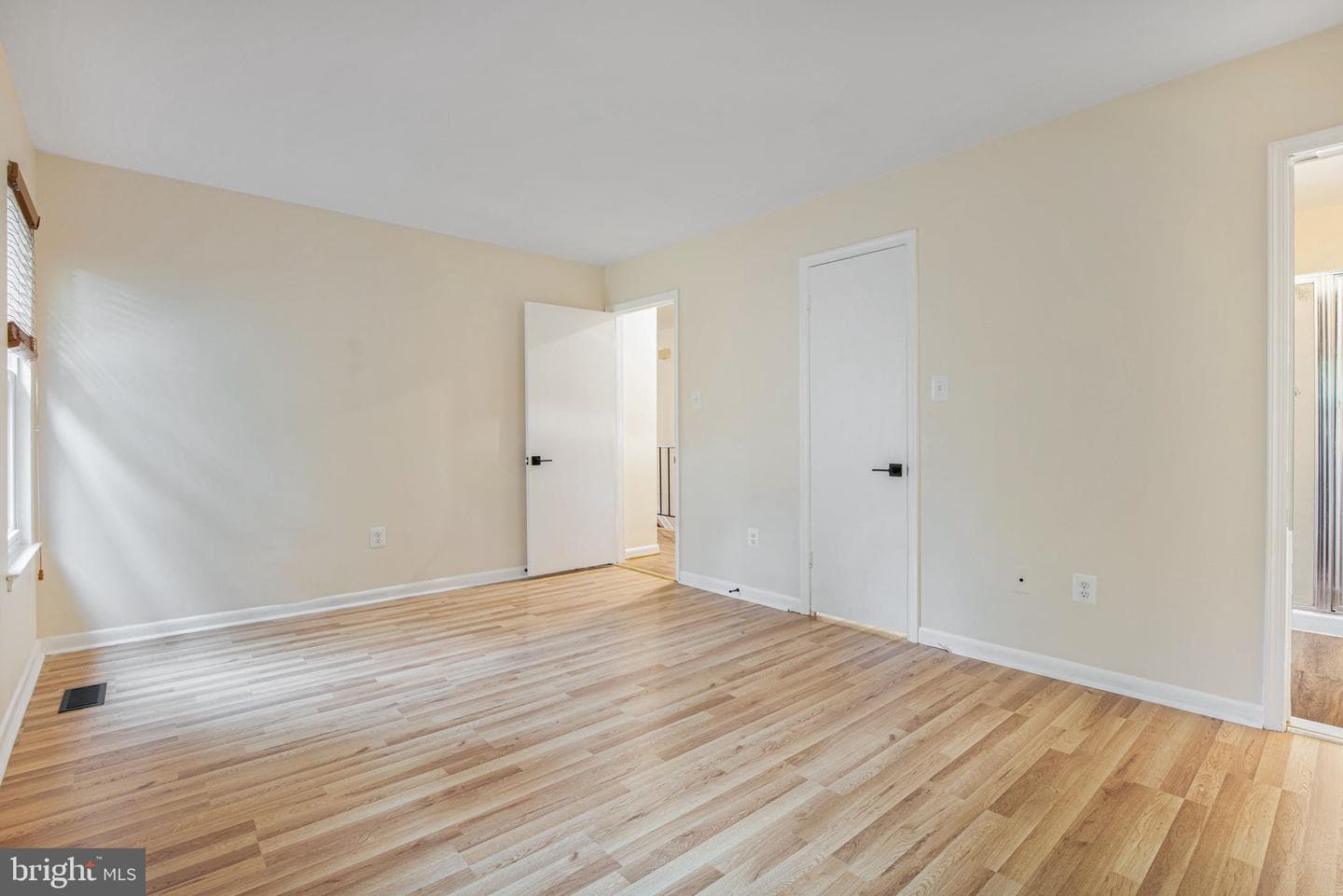 804 Cascade Drive photo 23