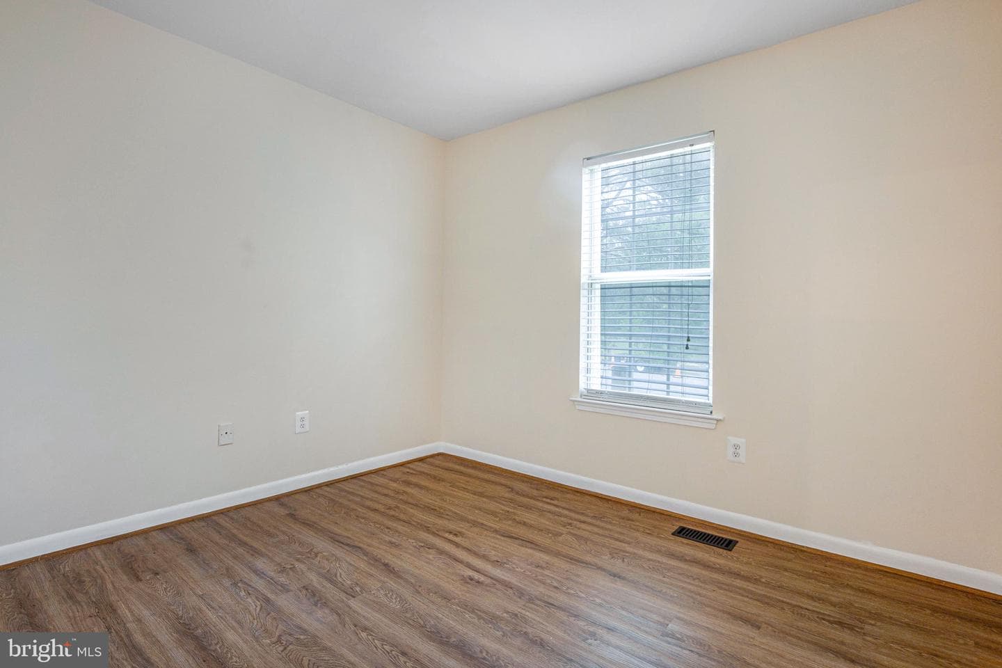 804 Cascade Drive photo 30