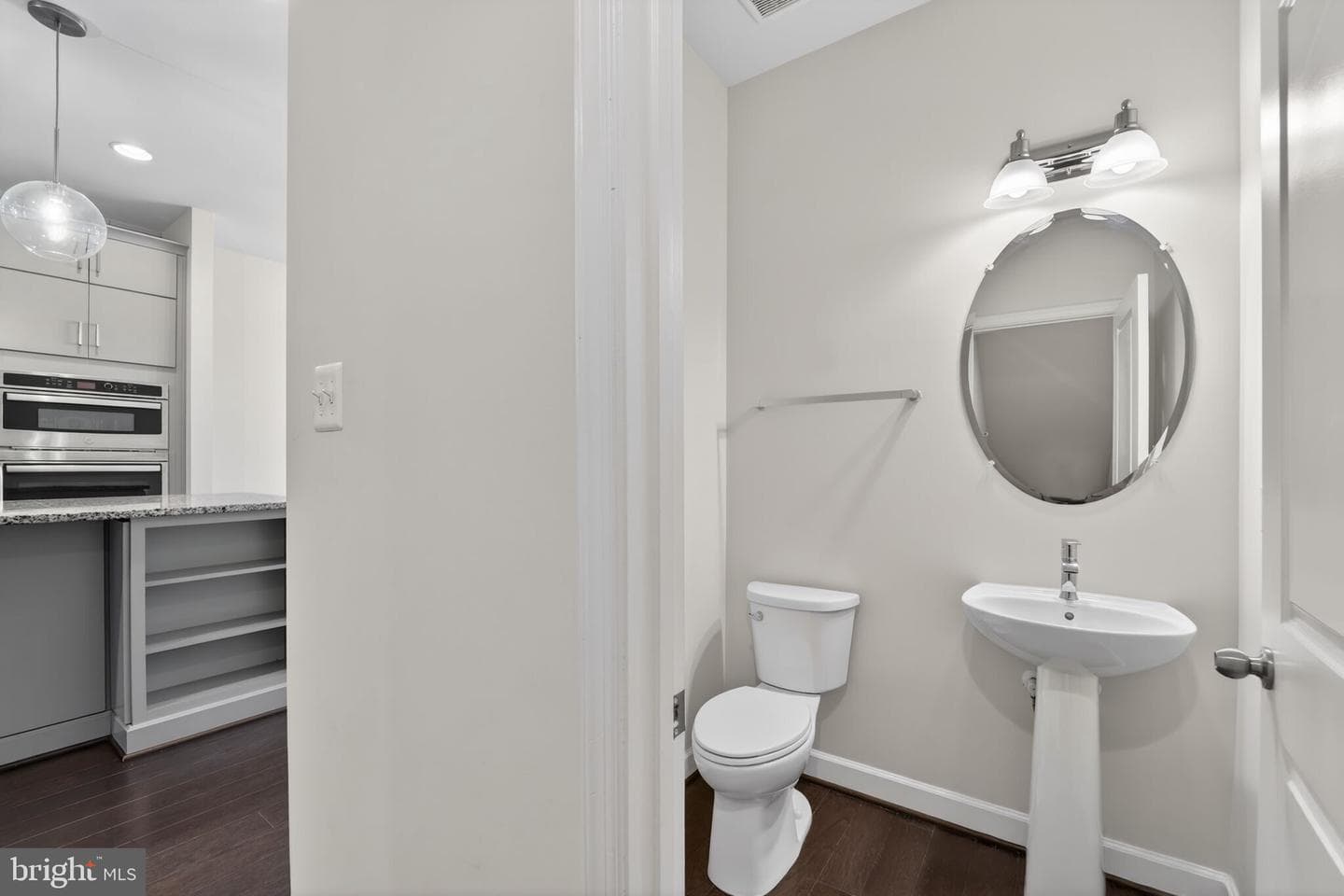 625 Halsey Way photo 13