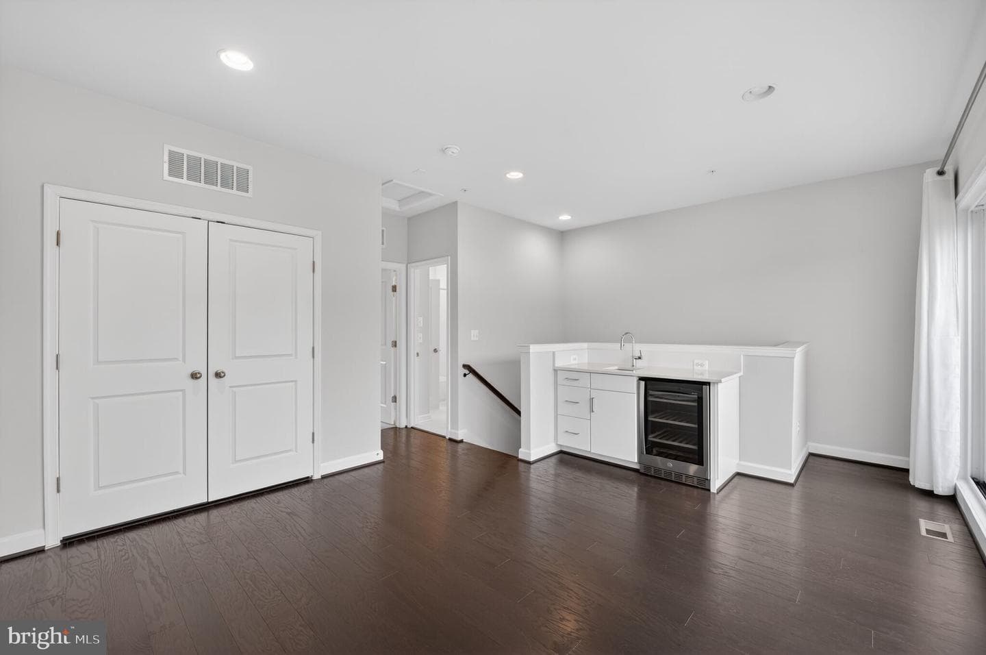 625 Halsey Way photo 22