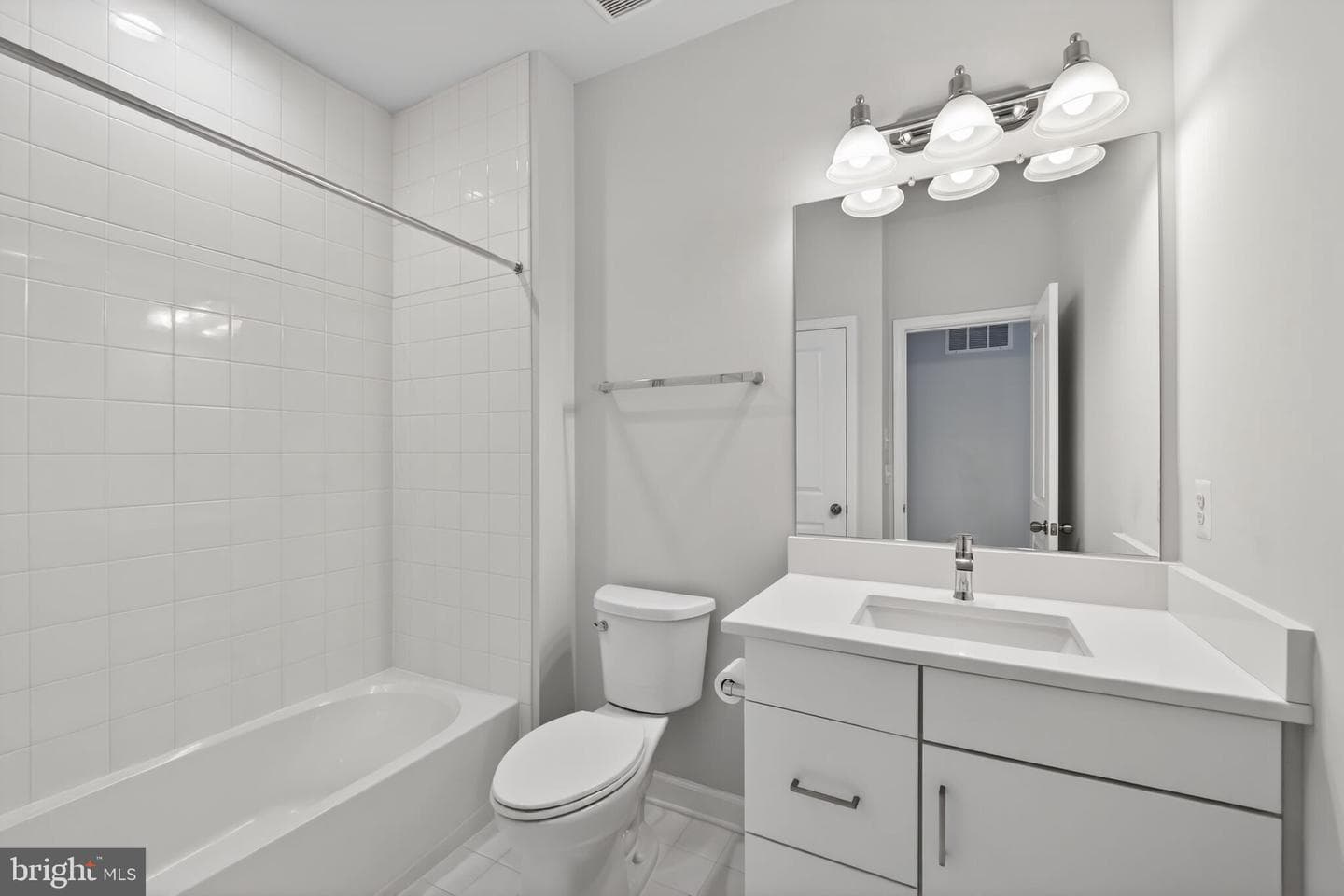 625 Halsey Way photo 23