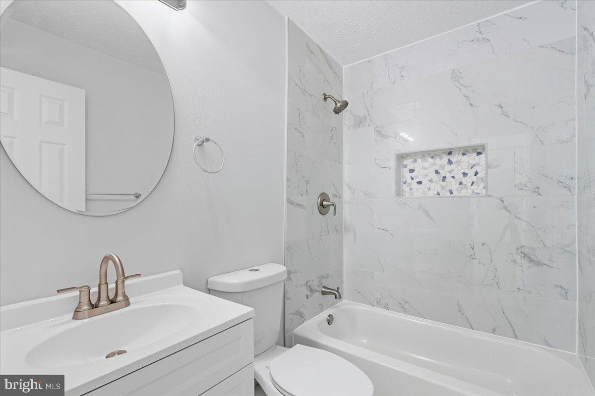 2337 Barkley Place photo 18