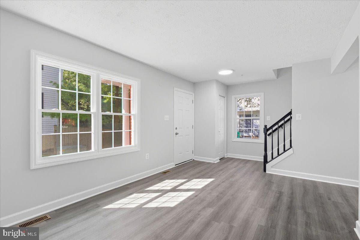 2337 Barkley Place photo 6