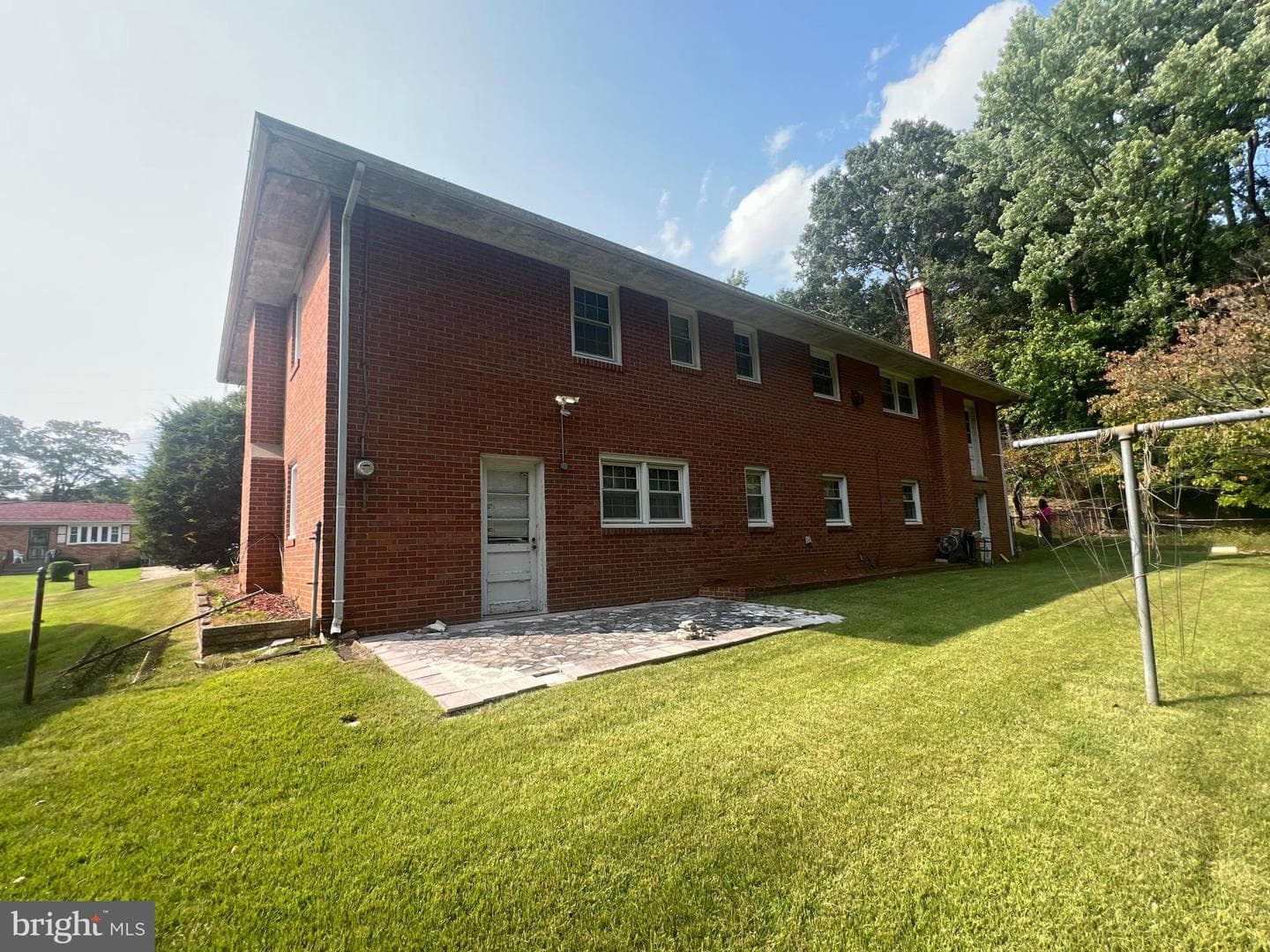 5808 Middleton Court photo 17