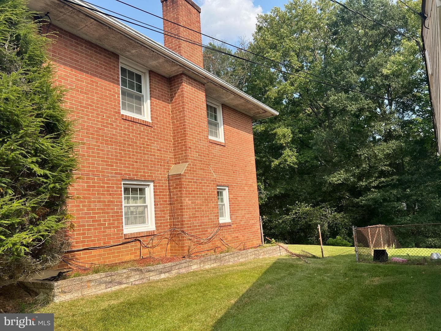 5808 Middleton Court photo 7