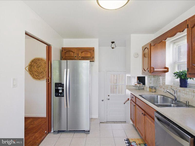1408 Nicholson Street photo 12