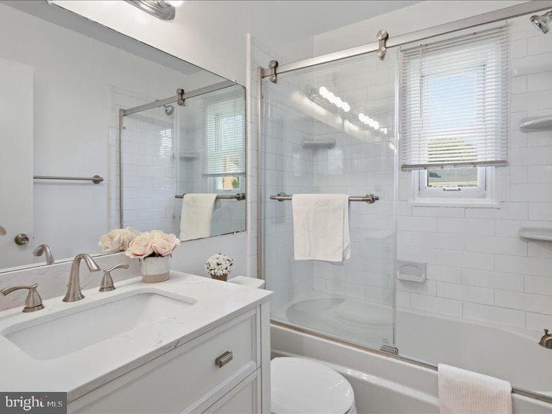 1408 Nicholson Street photo 15