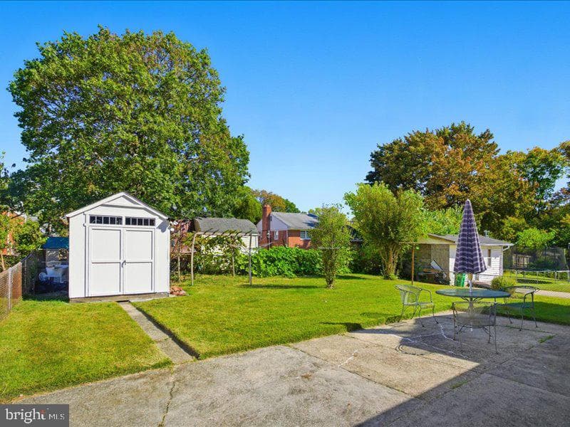 1408 Nicholson Street photo 27