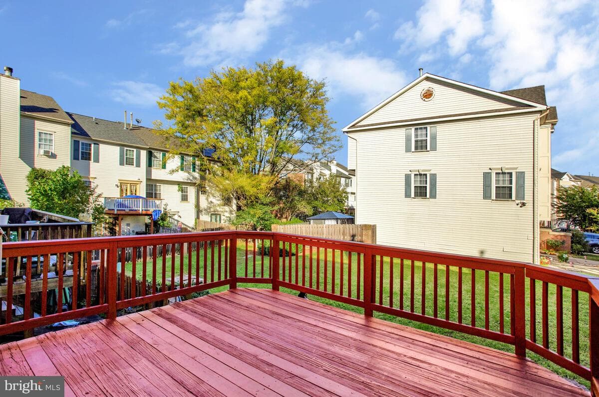 9509 Reiker Drive photo 22