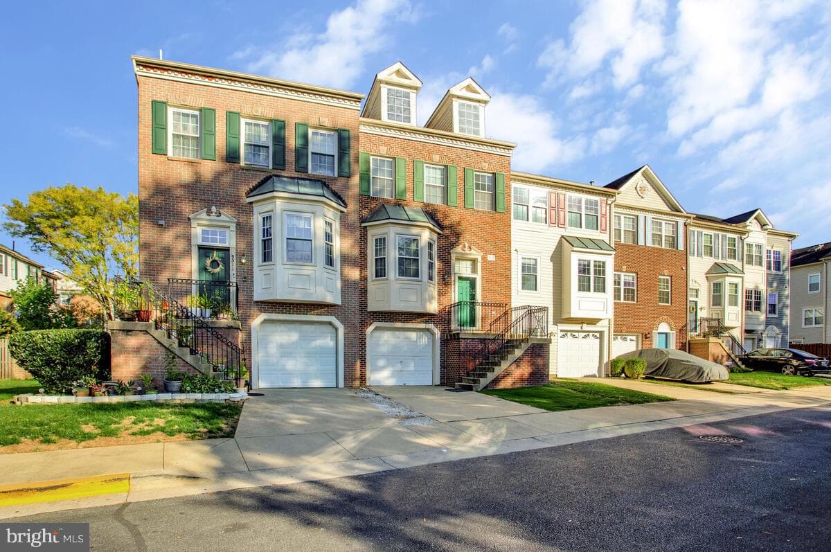 9509 Reiker Drive photo 3