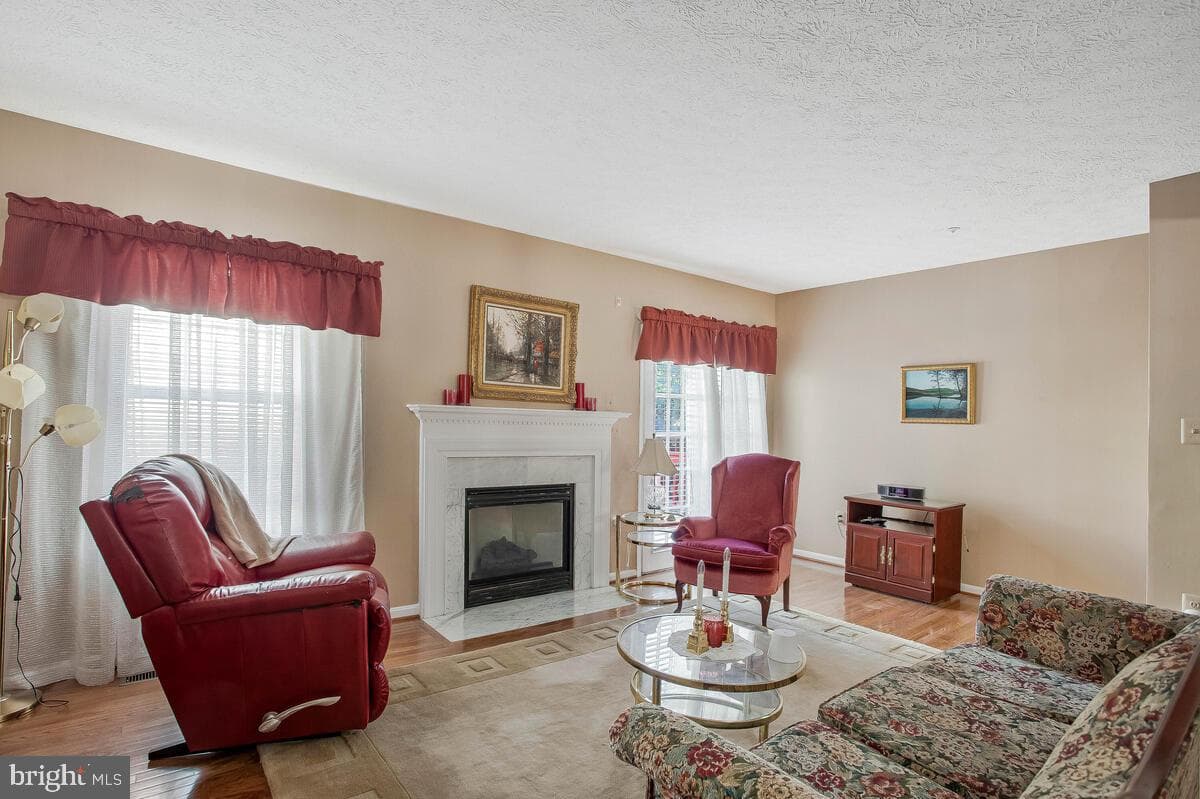 9509 Reiker Drive photo 4