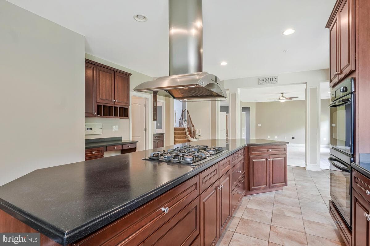 1308 Saint James Road photo 14