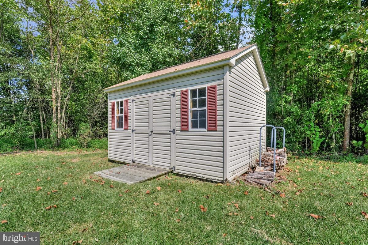 1308 Saint James Road photo 60