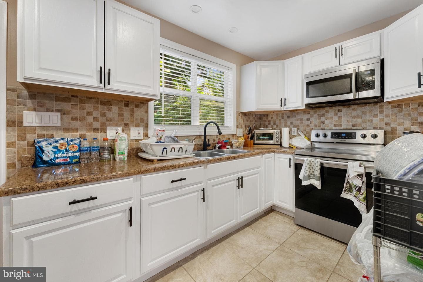 8205 Willow Street photo 10