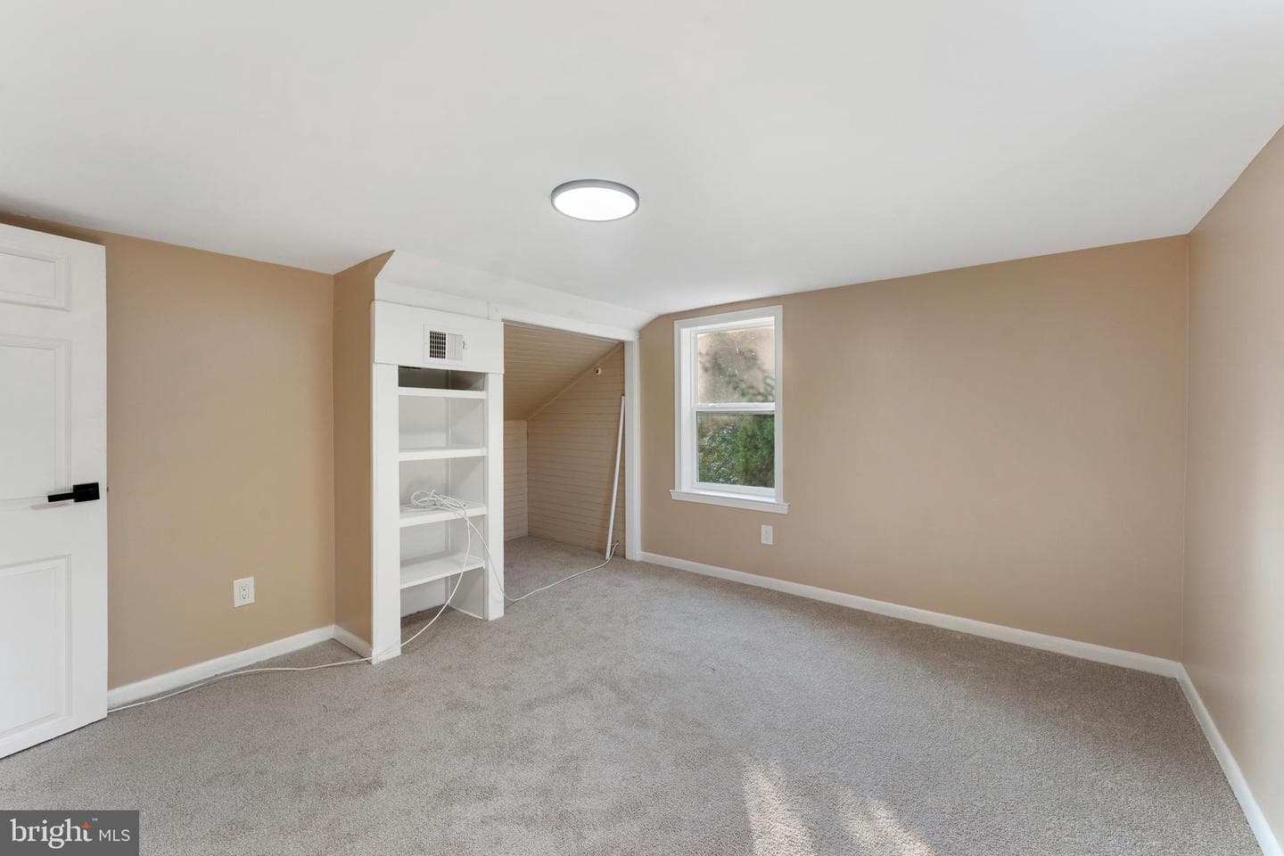 8205 Willow Street photo 20