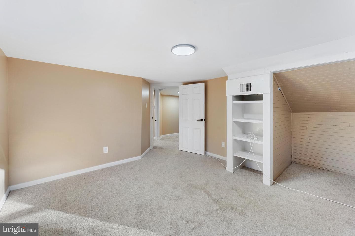 8205 Willow Street photo 21