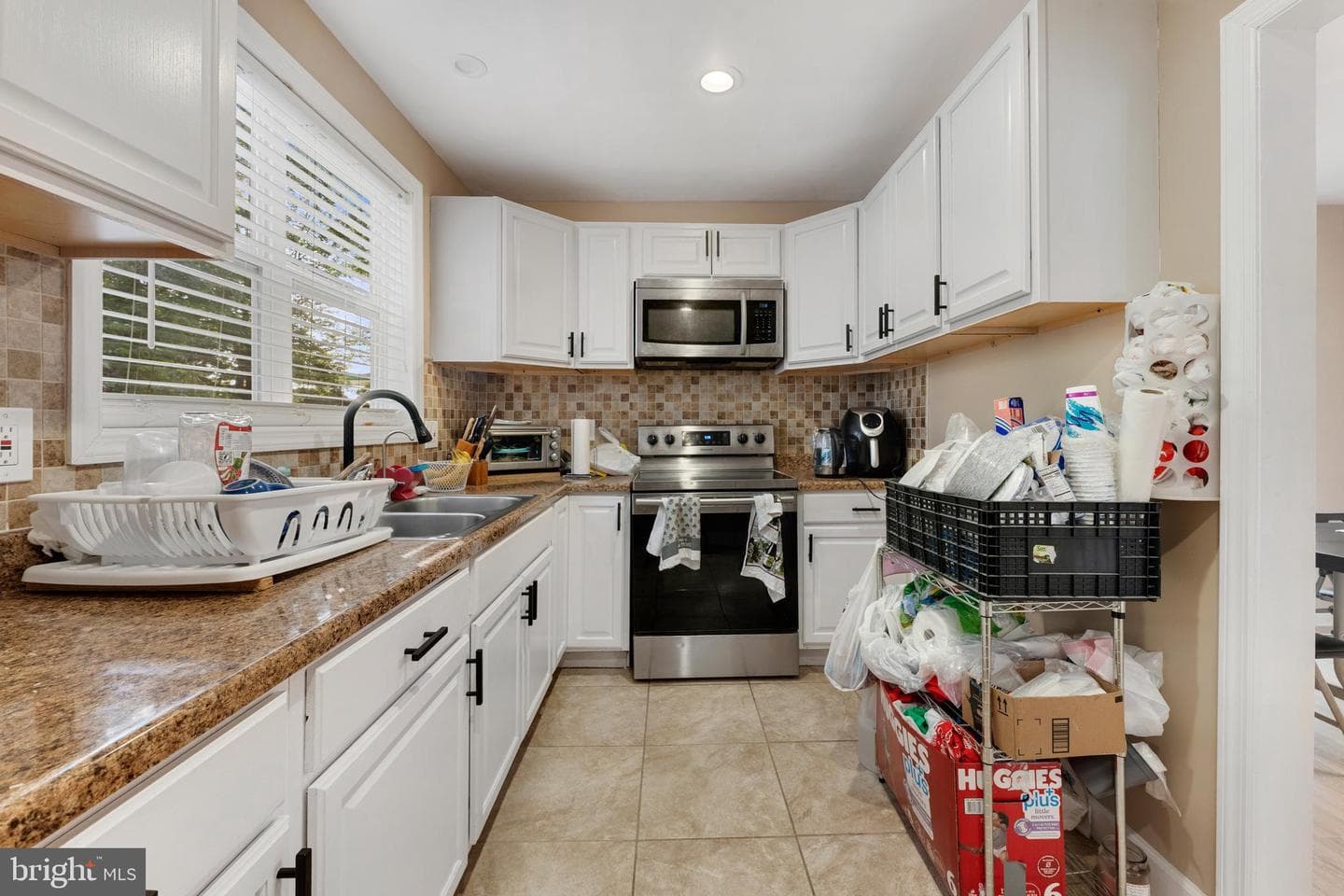 8205 Willow Street photo 9