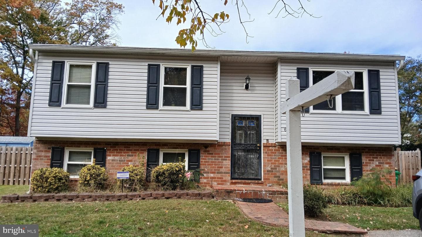6208 Teaberry Way photo 1