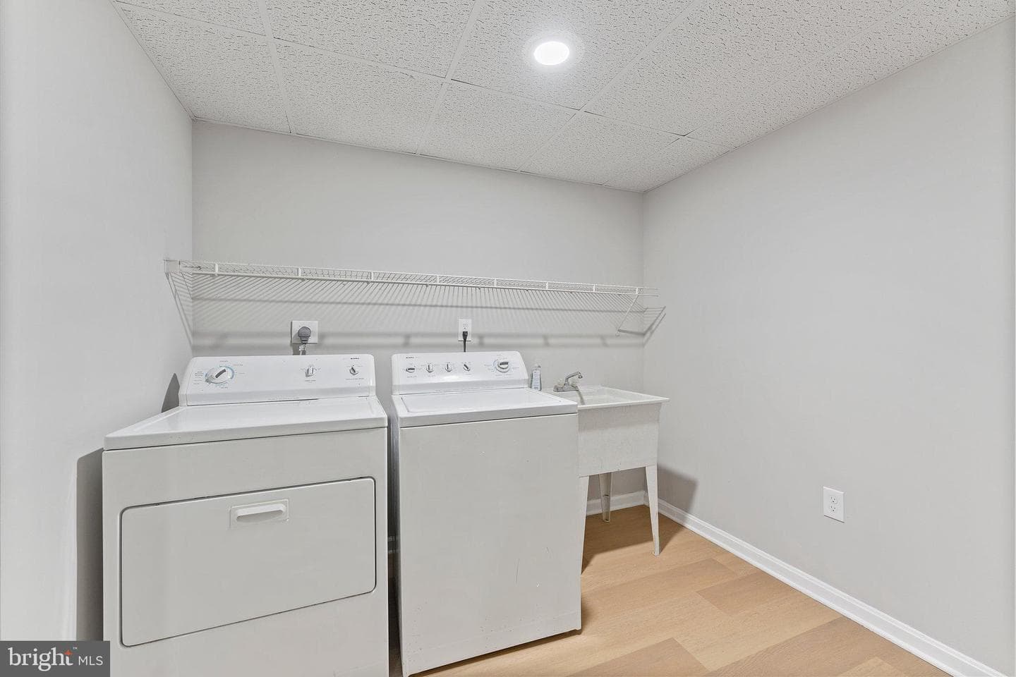 2312 Alstead Lane photo 48