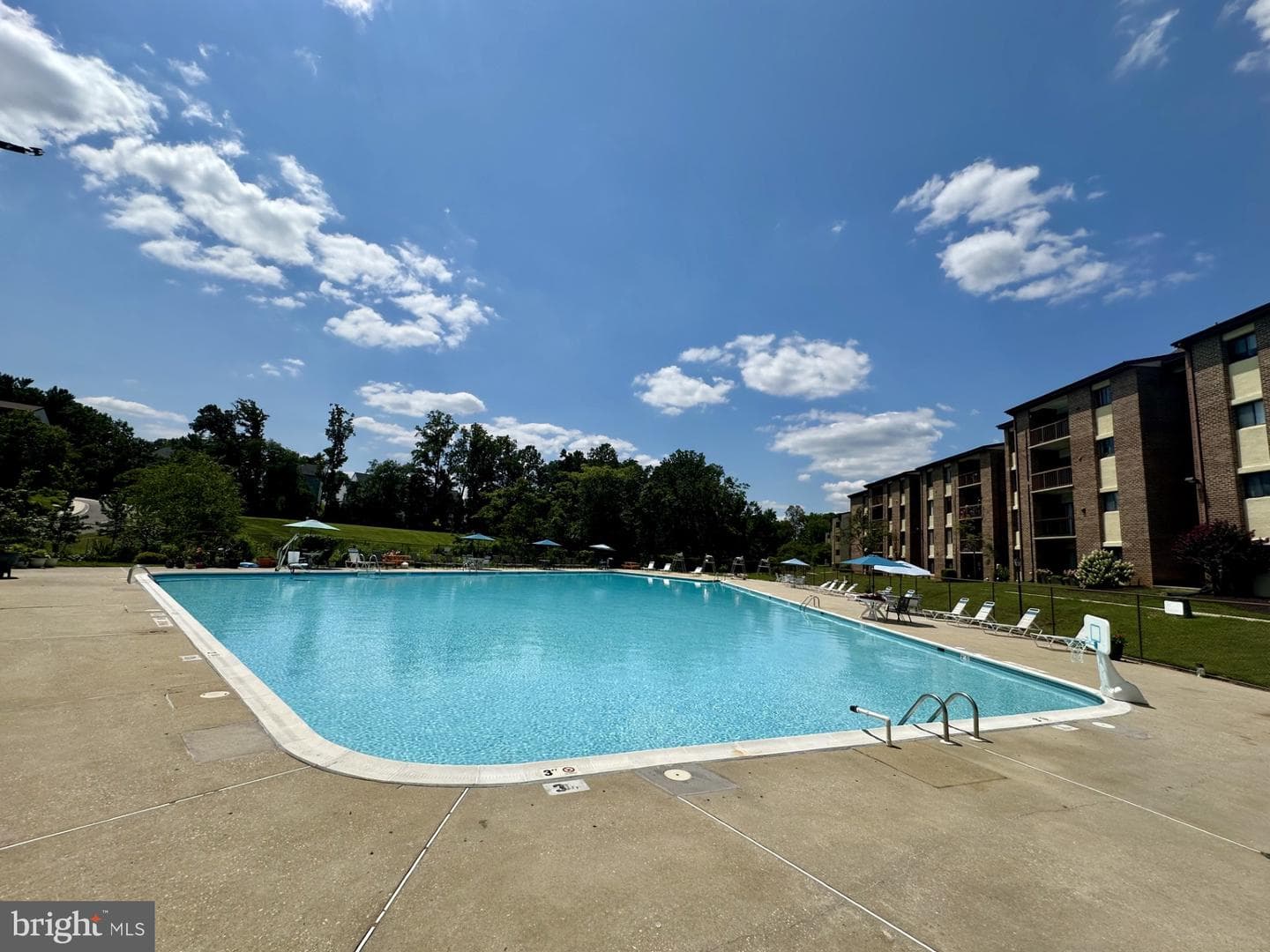 15702 Dorset Road #135 photo 26