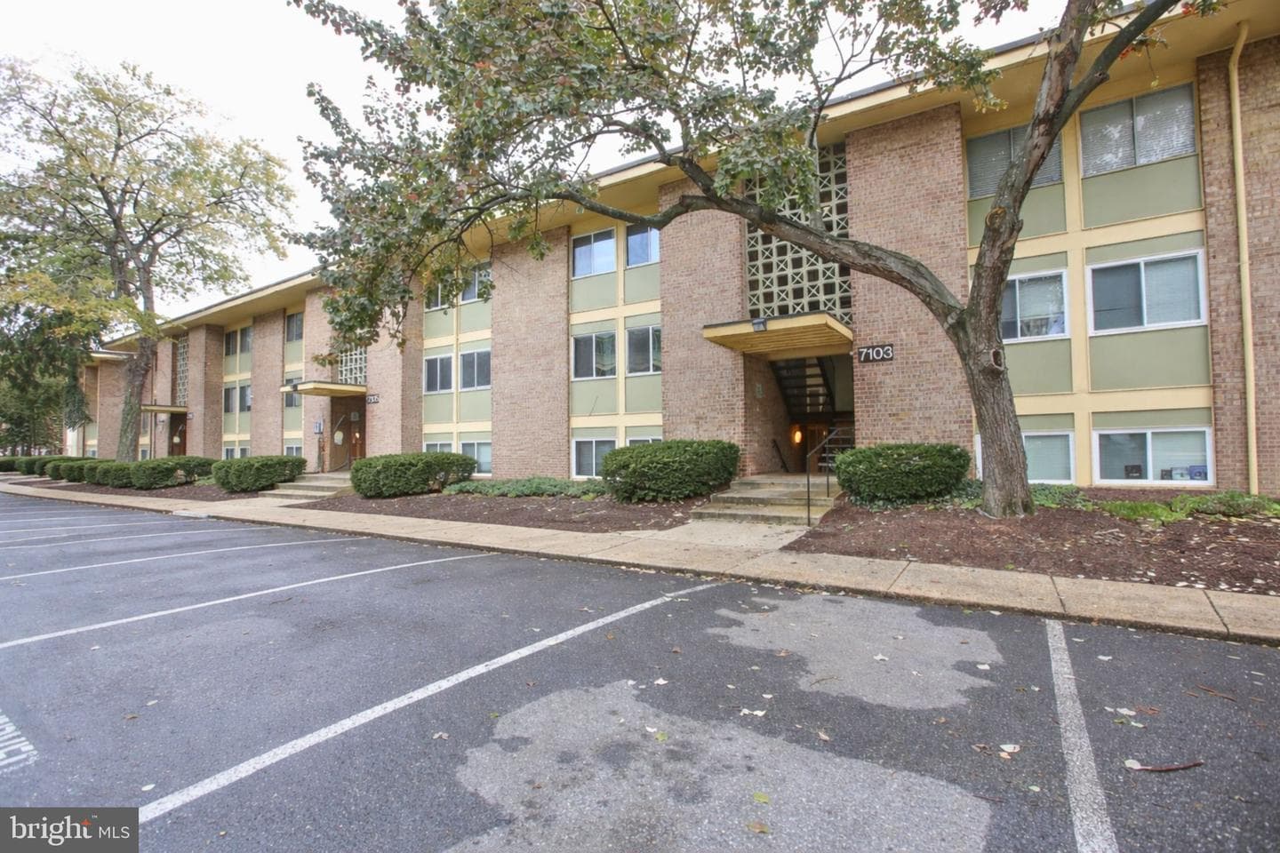 7103 Donnell Place #d photo 24