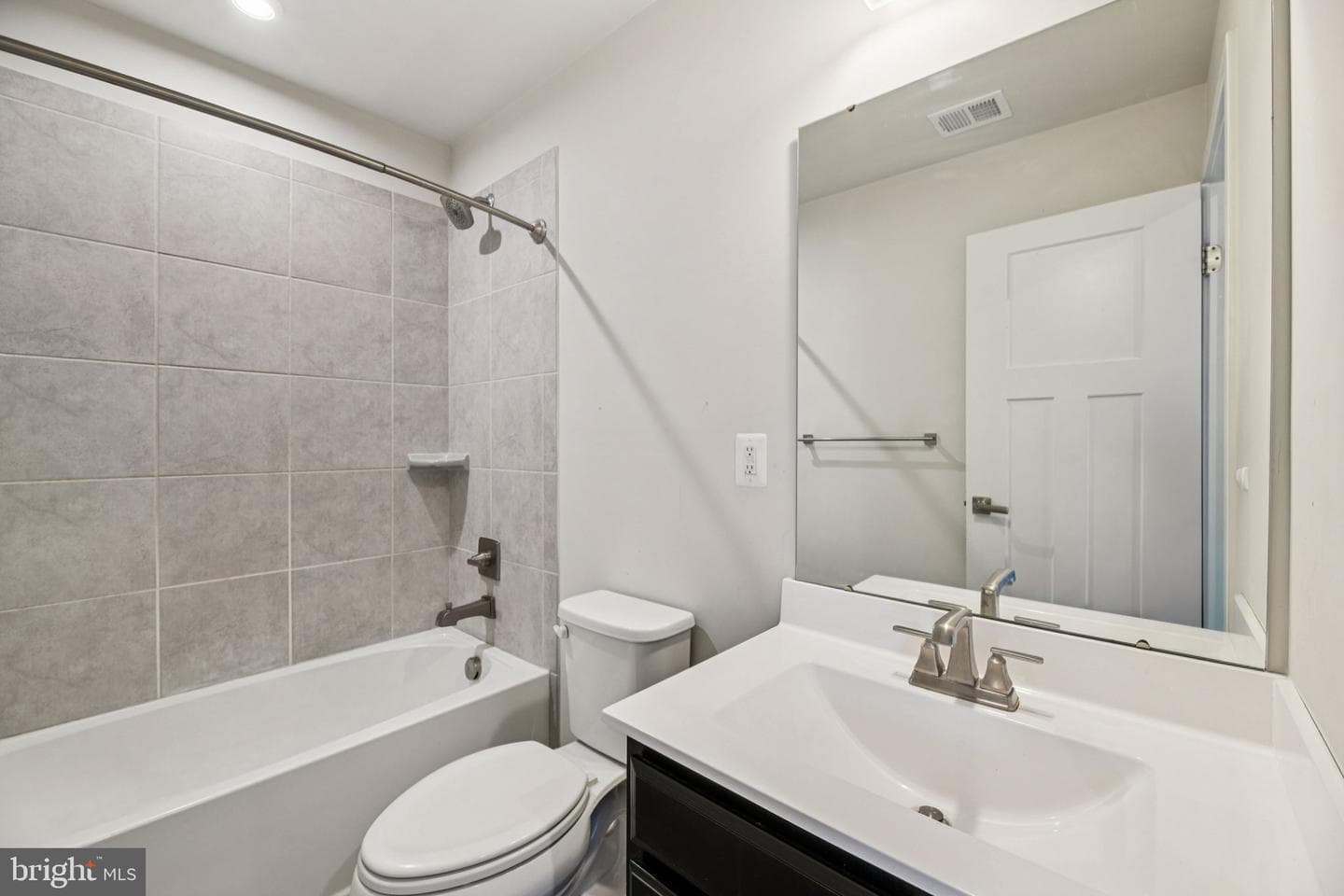 5803 Richmanor Terrace photo 19