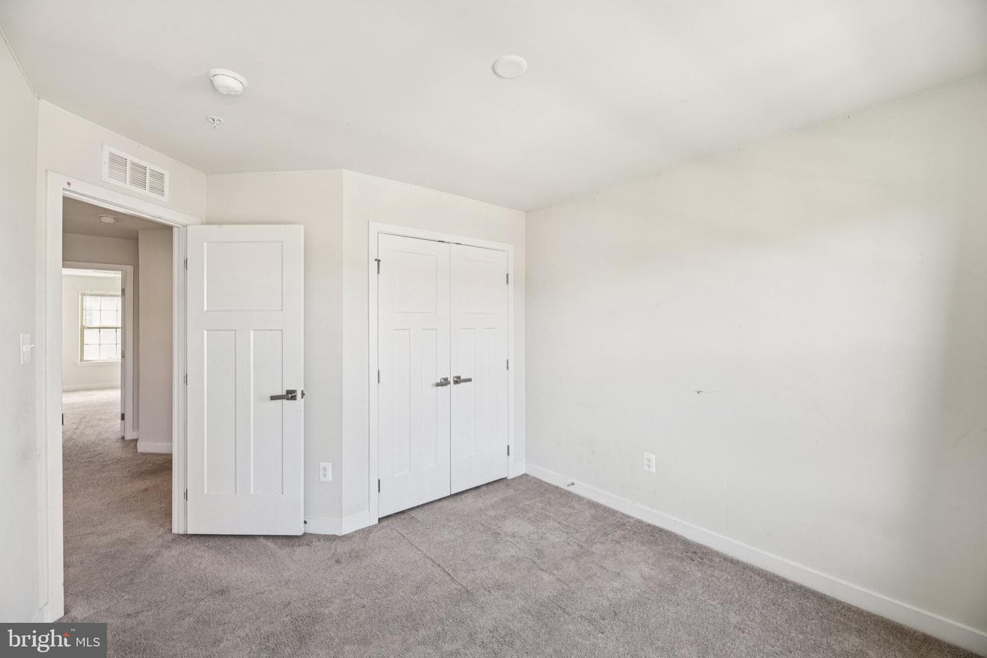 5803 Richmanor Terrace photo 25