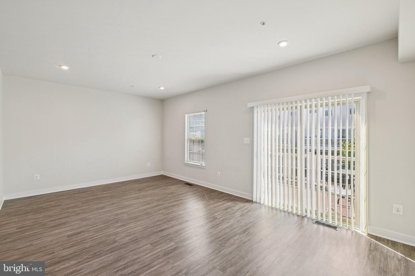 5803 Richmanor Terrace photo 7