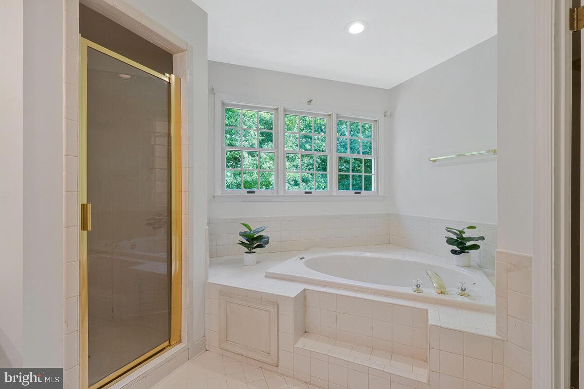 1811 Catherine Fran Drive photo 29