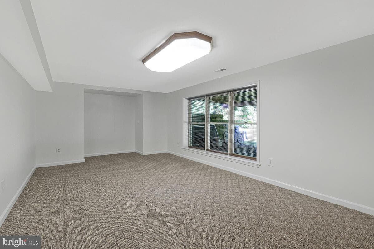 1811 Catherine Fran Drive photo 44