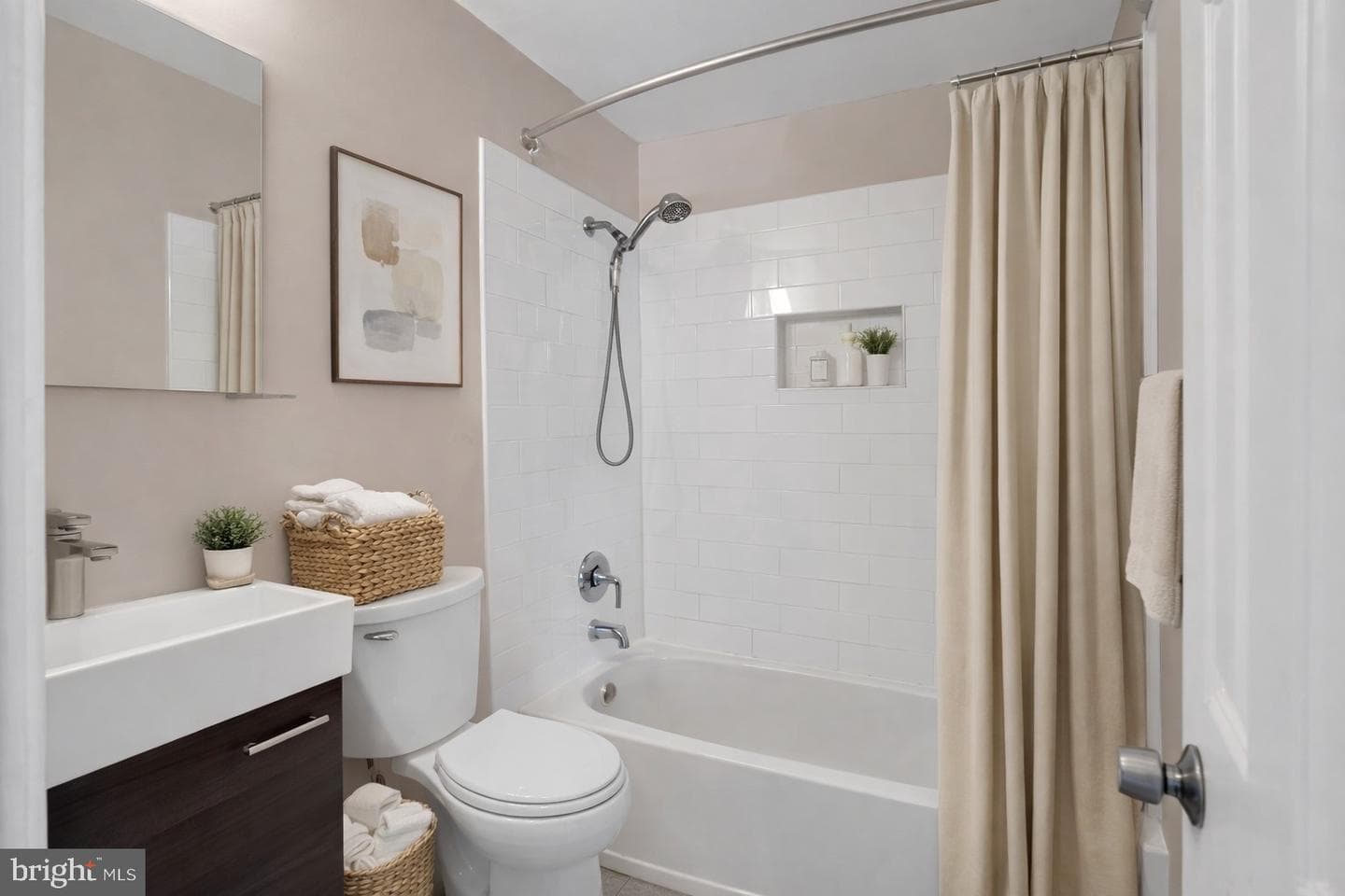 6918 Gateway Boulevard photo 12