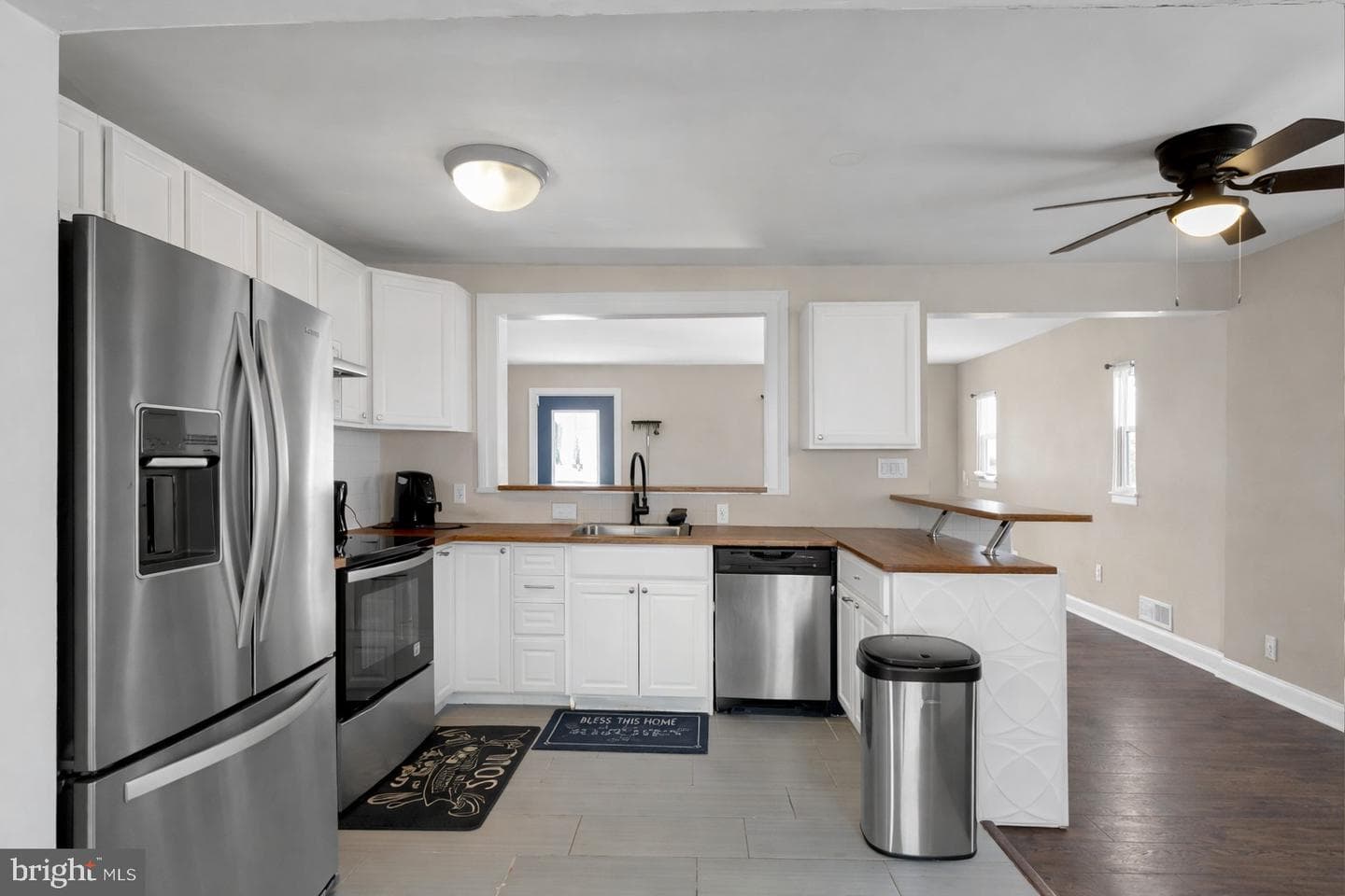 6918 Gateway Boulevard photo 8