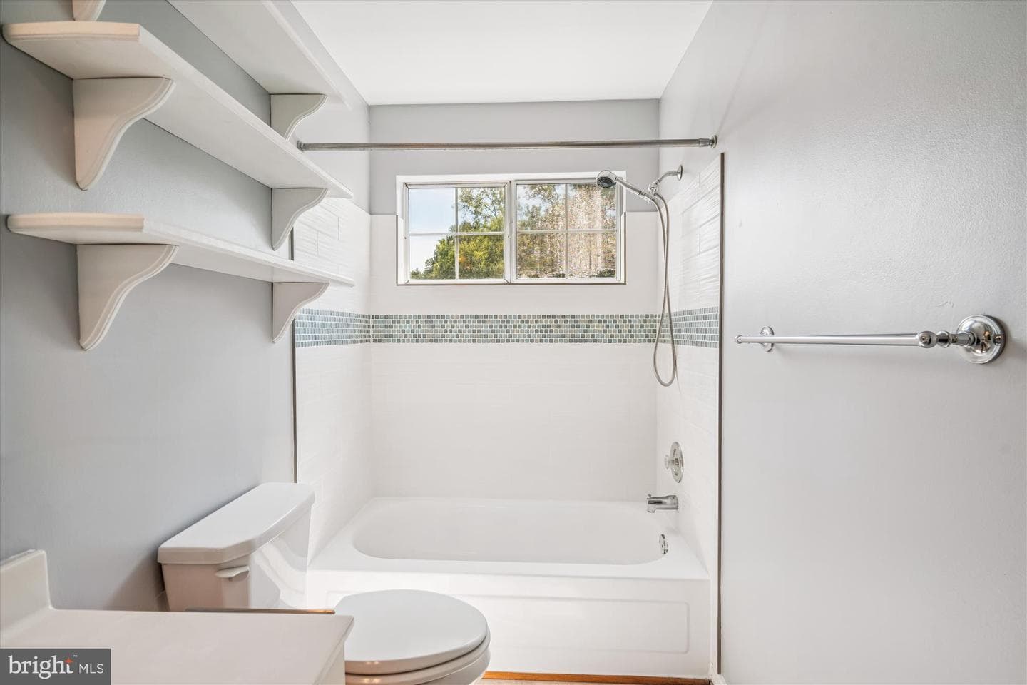 15847 Easthaven Court #112 photo 24