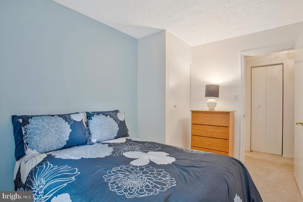 1304 Bloxham Court photo 16