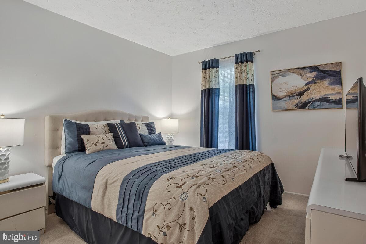 1304 Bloxham Court photo 17
