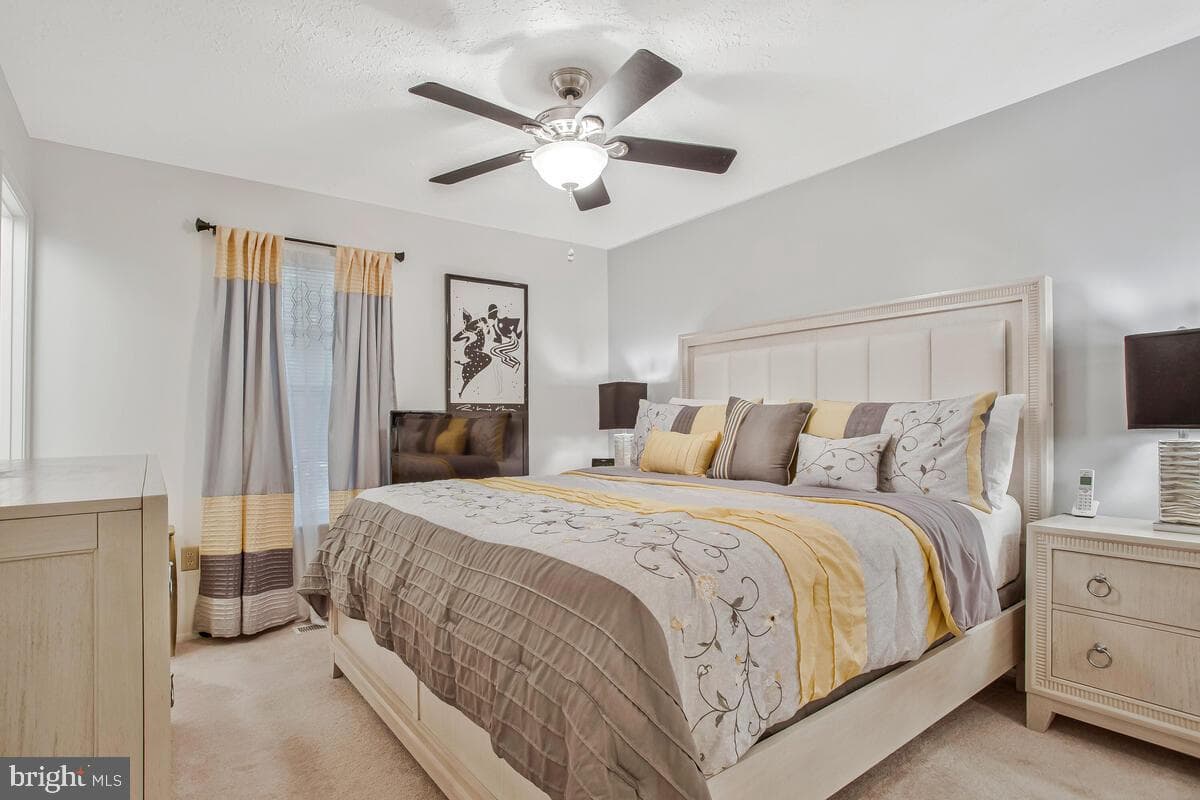 1304 Bloxham Court photo 19