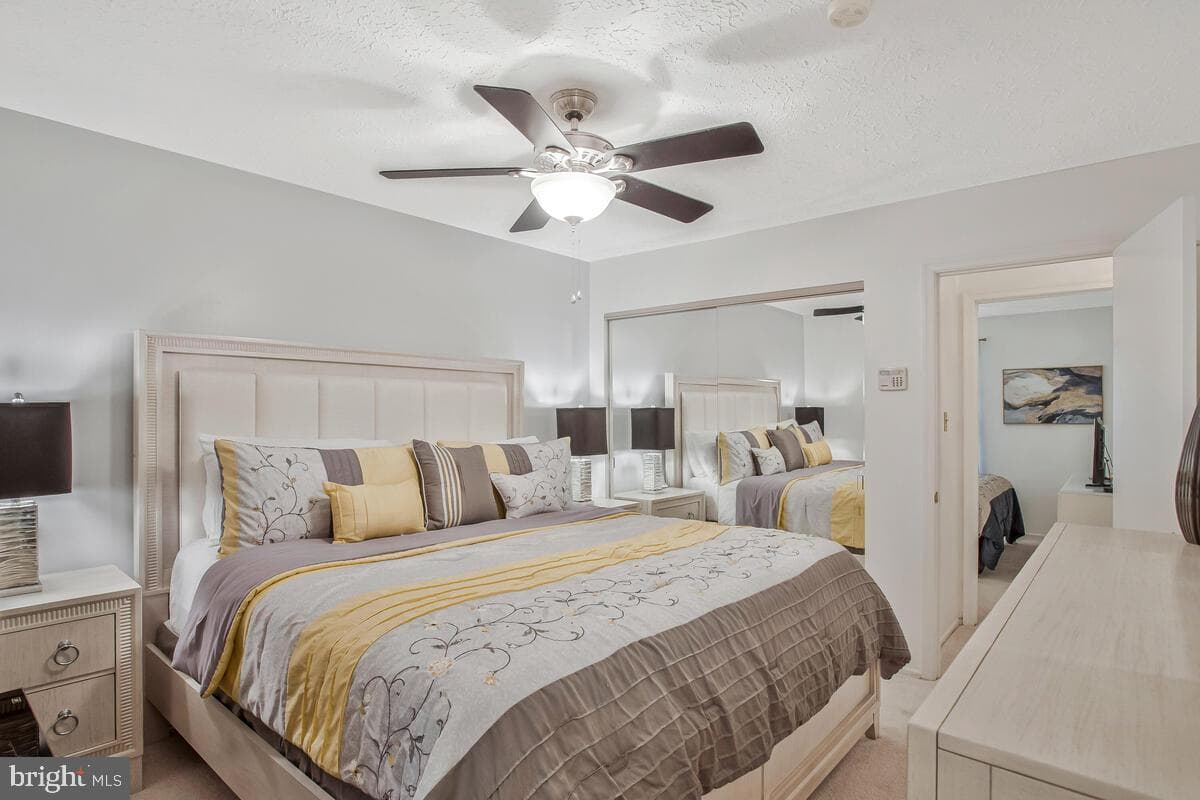 1304 Bloxham Court photo 20