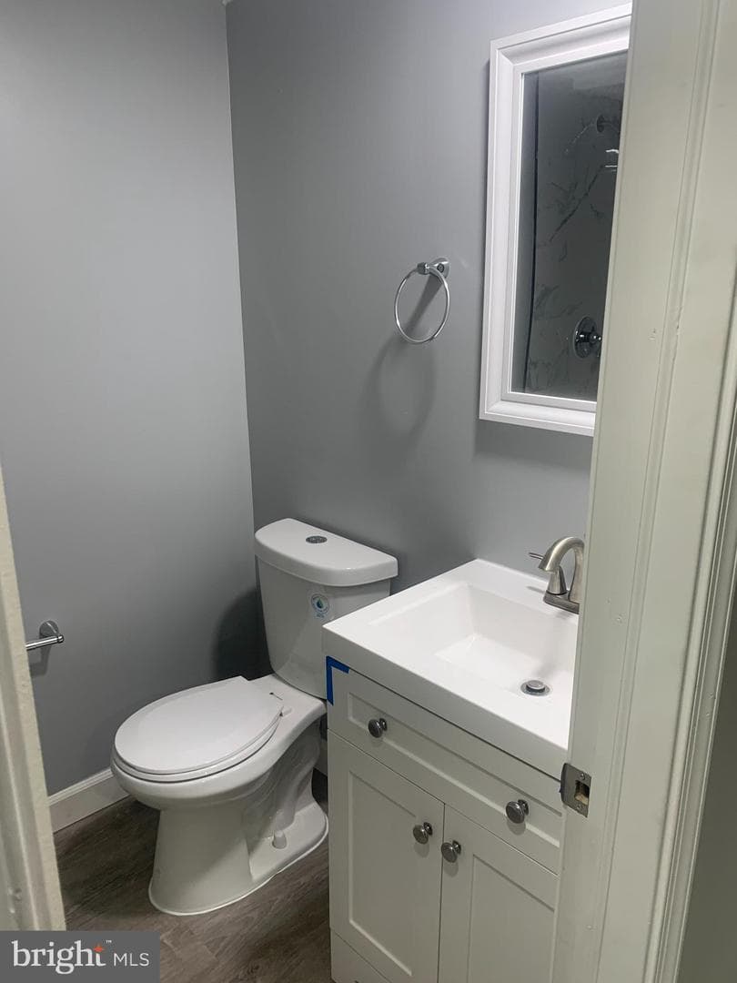 5513 59th Avenue photo 6