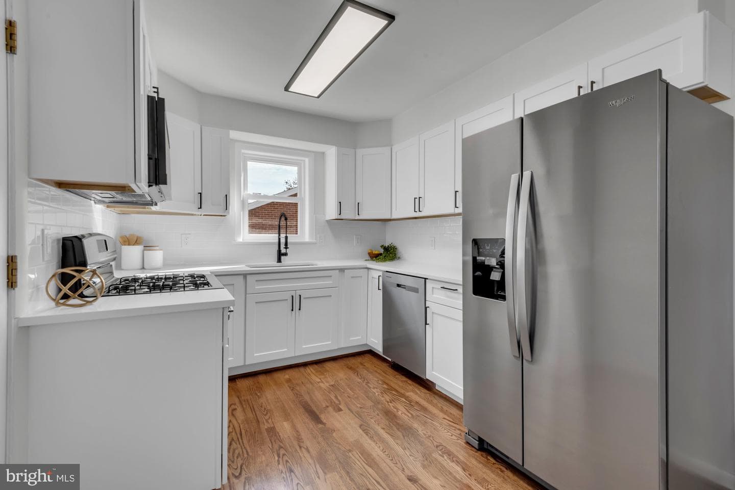 5804 Goucher photo 14