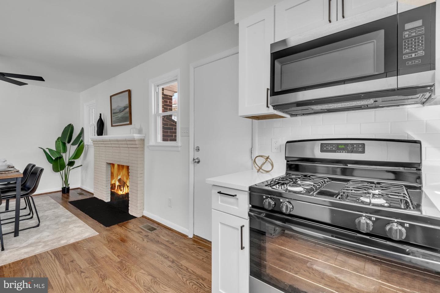 5804 Goucher photo 17