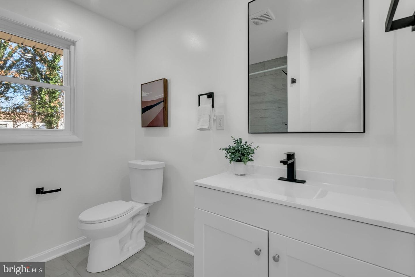 5804 Goucher photo 27