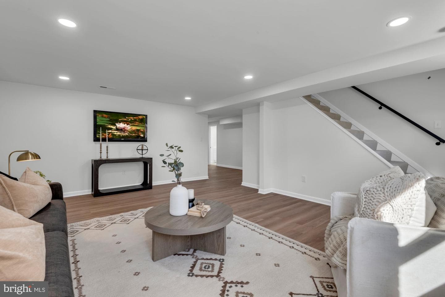 5804 Goucher photo 32