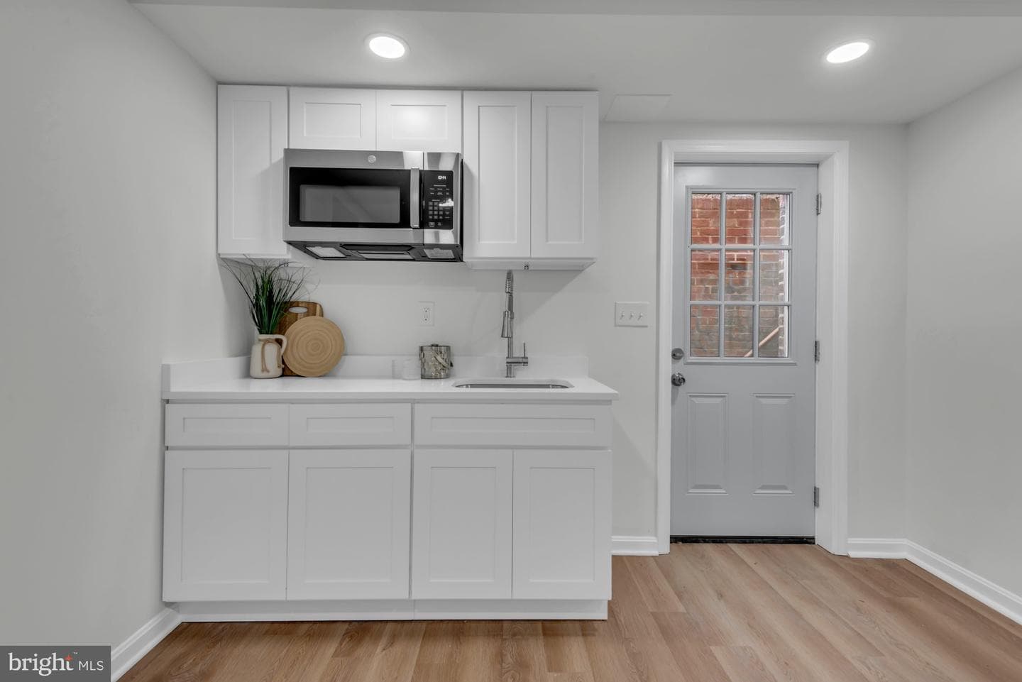 5804 Goucher photo 39