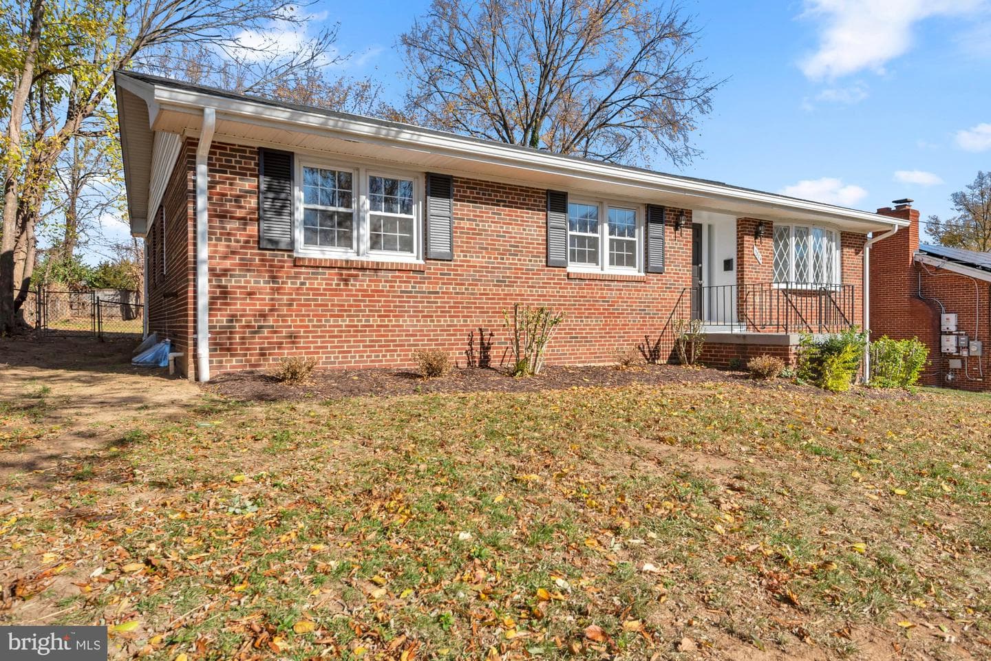 5804 Goucher photo 4