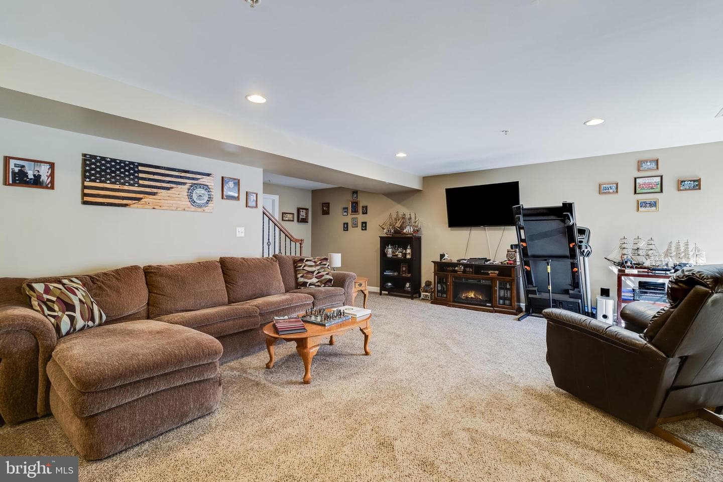 402 Esterville Lane photo 33