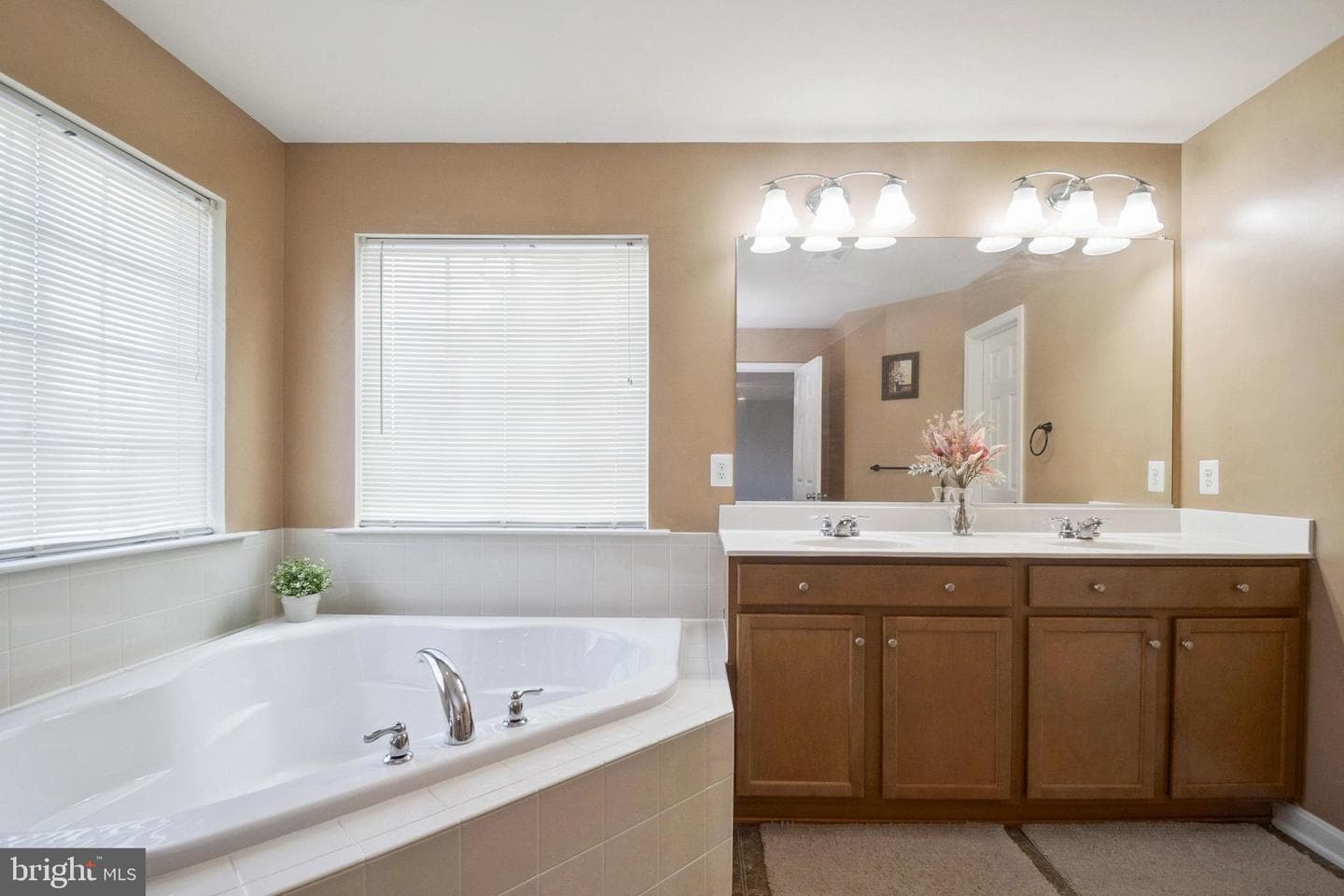 2208 Tulson Lane photo 30