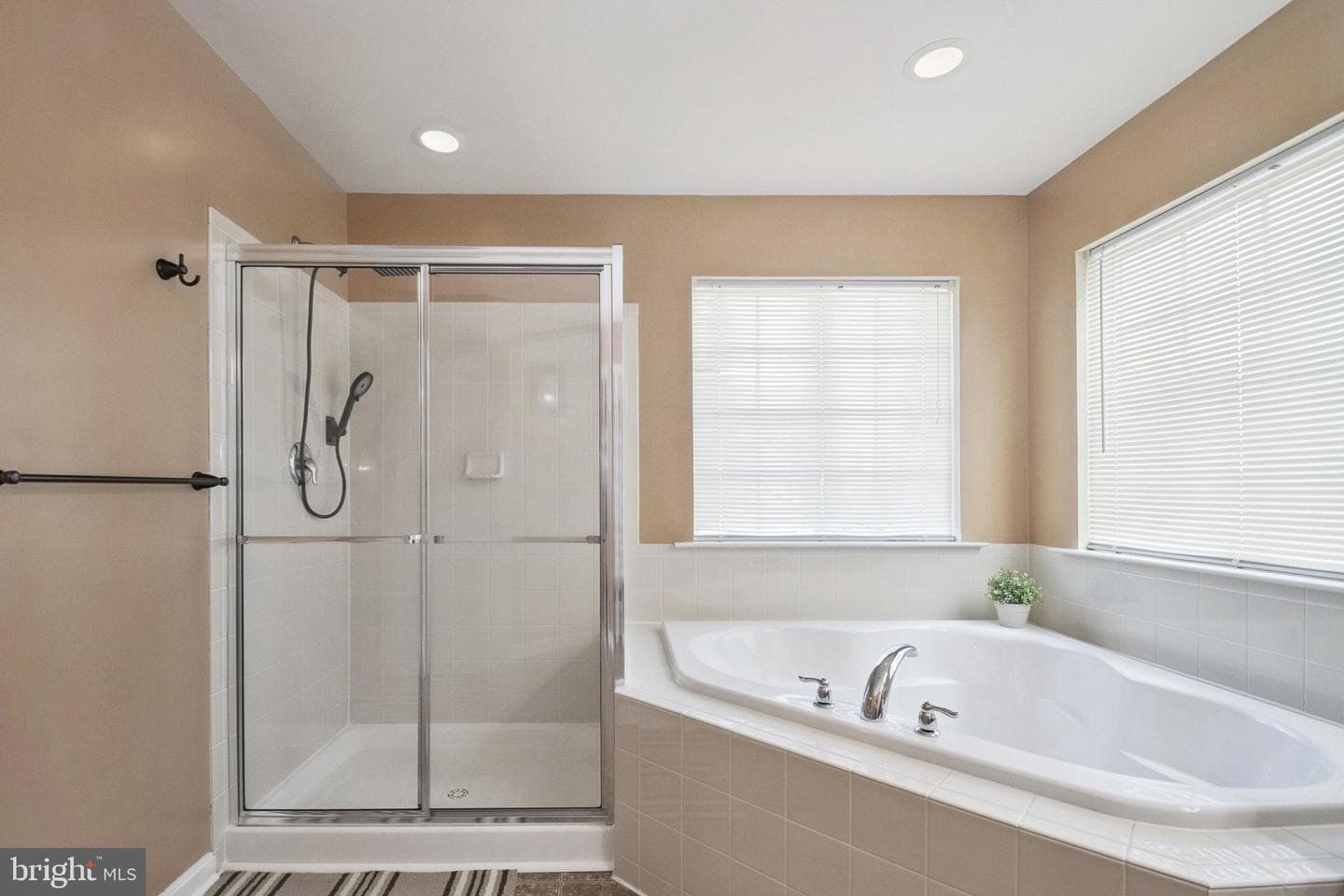 2208 Tulson Lane photo 31