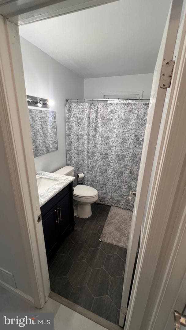 7609 Powhatan Street photo 6