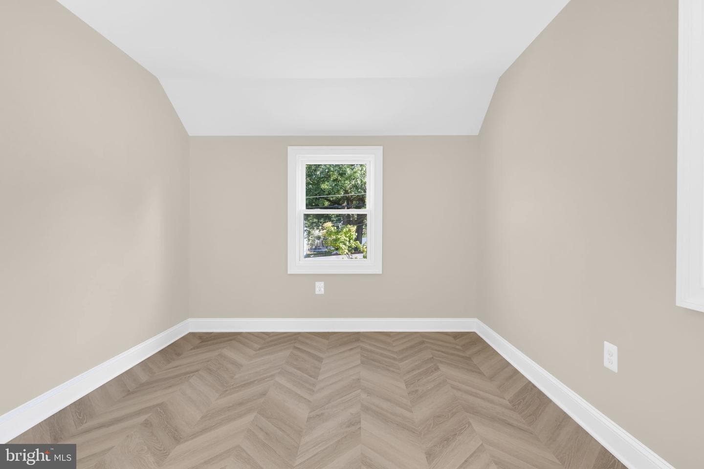 2414 Greeley Place photo 20